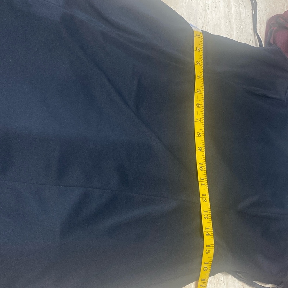 Tahari NWOT black,red heavier fabric inner liner.No flaws, measurements below. - Picture 7 of 16